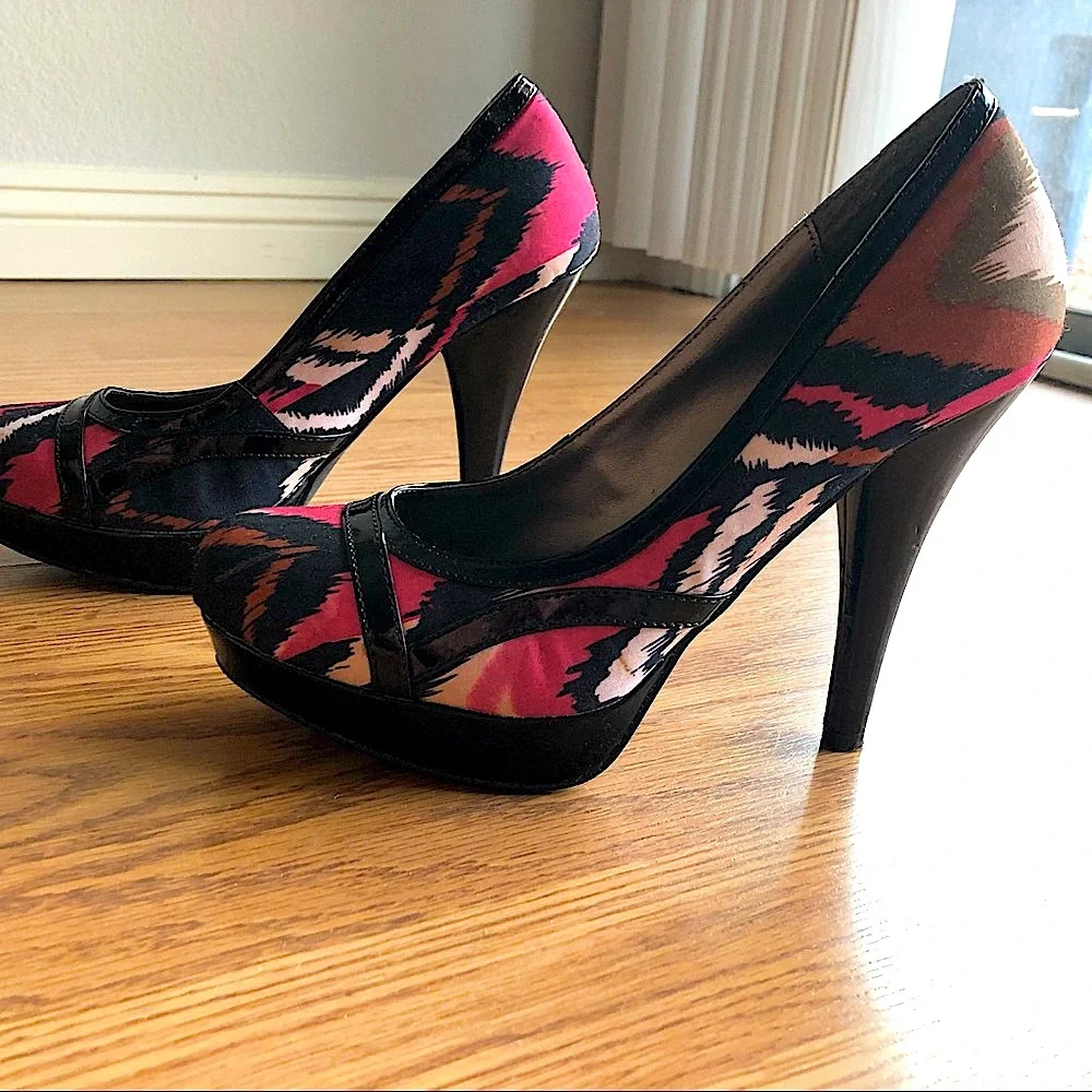🟢3/$15 MADDEN GIRL heels 8.5 round toe multi color